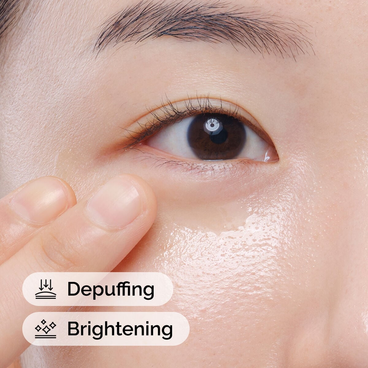 caffeine-solution-5-egcg-eye-serum-h2 ord-caffeine-solution-egcg-model-application-with-benefits.jpg